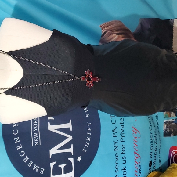 Giorgia Party Dress - Picture 9 of 10